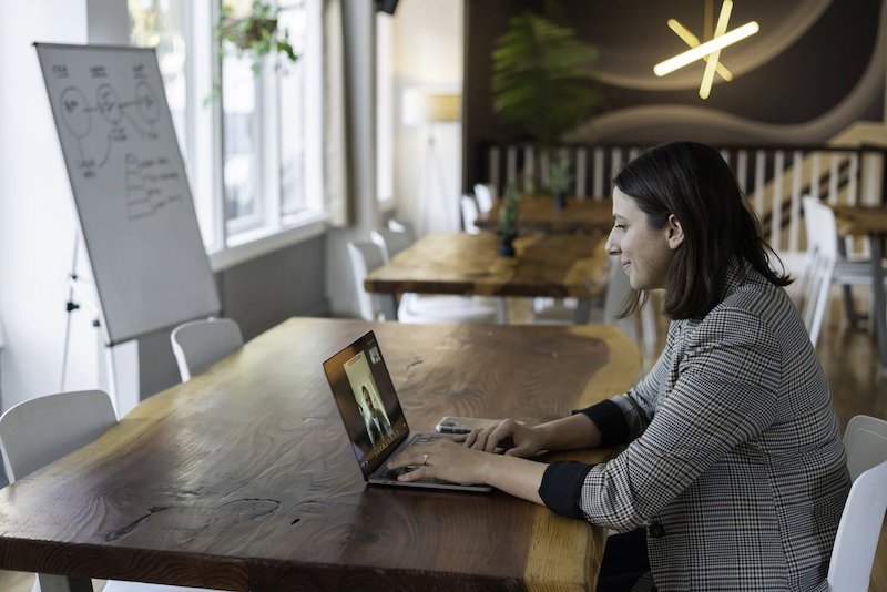 Check out these top skills to look for when hiring a virtual office assistant