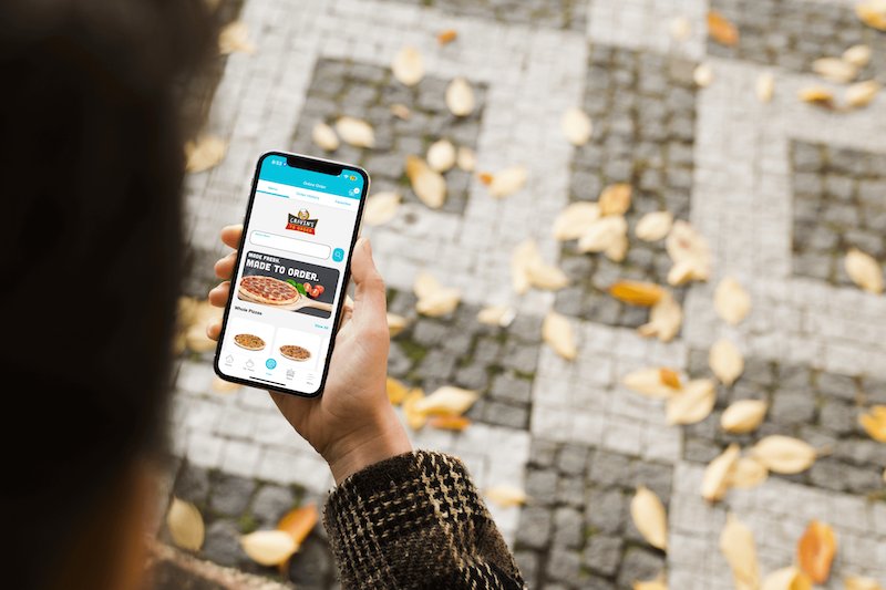 US convenience retailer Family Express goes live with new mobile app offering on Rovertown platform