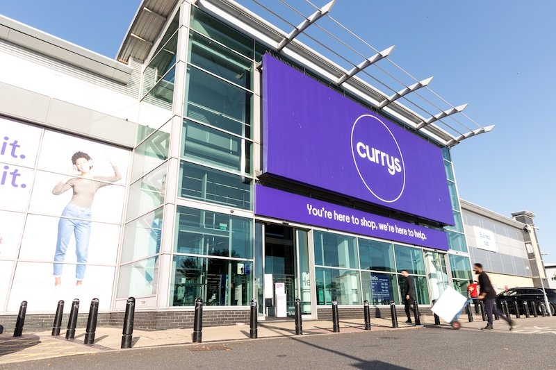 Currys announces largest ever investment in store safety and security including colleague headsets trial
