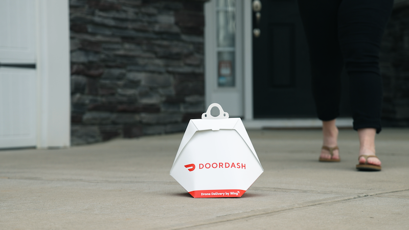 Here's why rapid delivery firm DoorDash should snap up Lyft and hire Uber co-founder Travis Kalanick as CEO