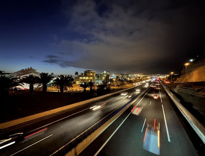 Colibri Express autonomous store opens on motorway in Portugal, powered by Sensei retail technology