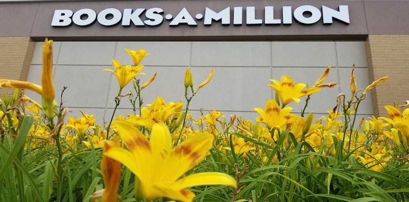 Books-A-Million taps Walmart GoLocal platform for same and next day delivery initiative