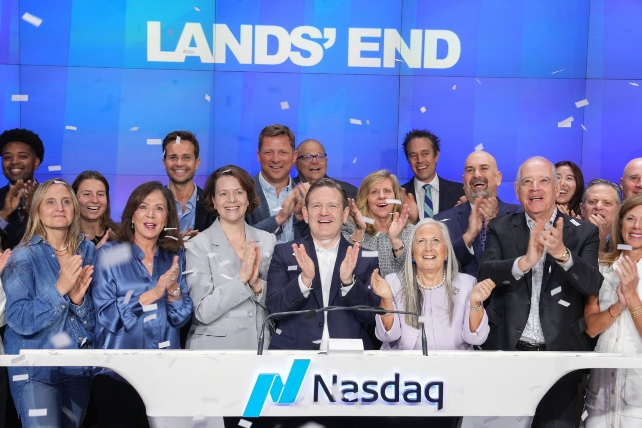 Lands’ End plugs into buy now pay later option online with Klarna partnership powered by Stripe