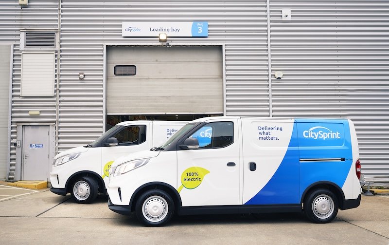 Same day delivery firm CitySprint and Wickes shake hands on new contract extension