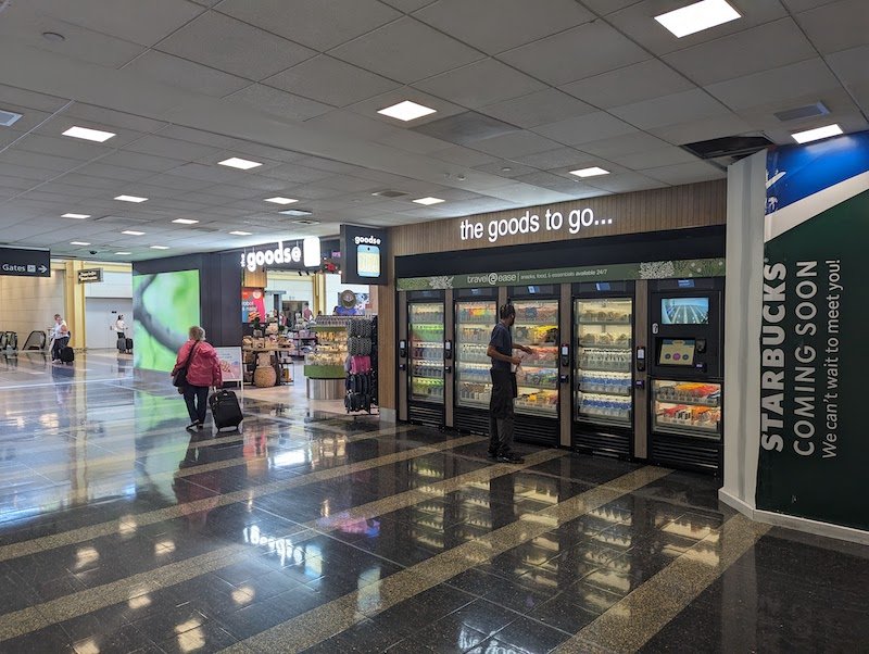 Creative Realities designs and installs digital screens and LED walls for airport retailer Paradies Lagardère