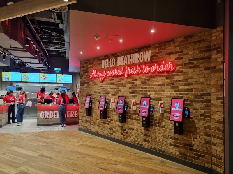 Slim Chickens teams with Vista Technology Support on London Heathrow Terminal 3 store launch