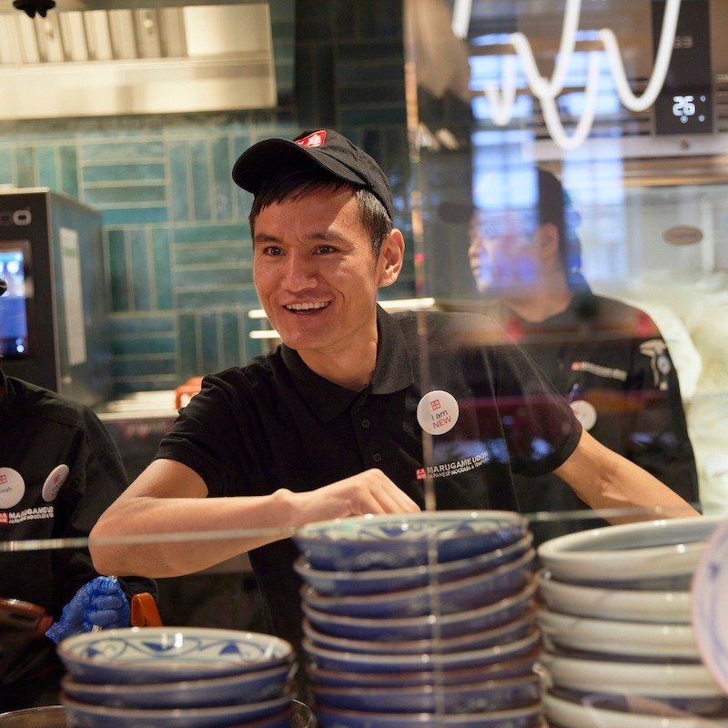 Fujitsu delivers AI demand forecast service for TORIDOLL noodle shops throughout Japan