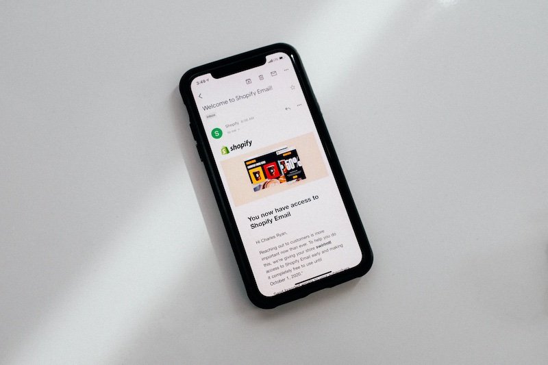 What is Shopify Plus and how to benefit from it? Find out here