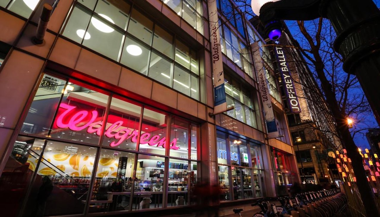 Industry veteran Ken Braunbach departs Kroger for a new supply chain challenge at Walgreens