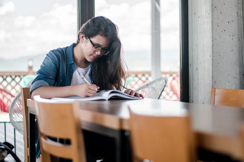 How to write a summary essay