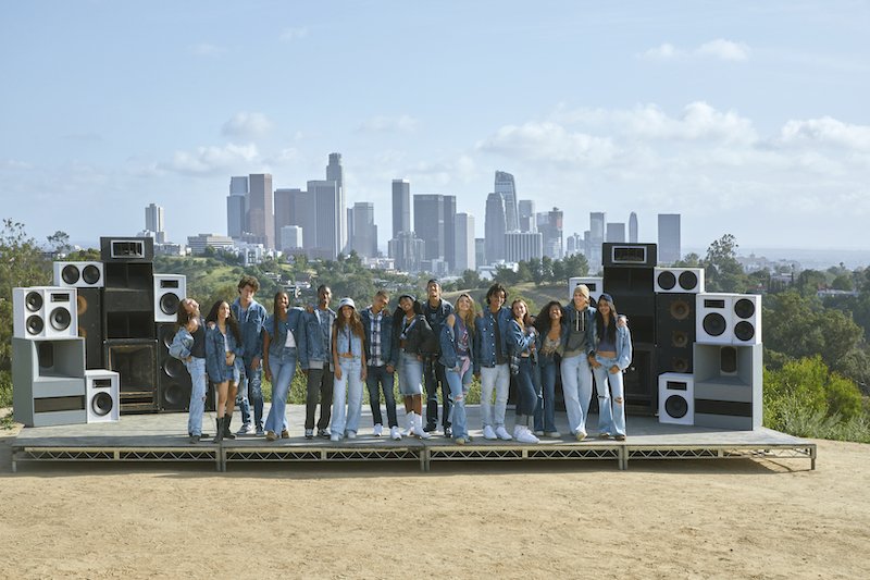 American Eagle announces initiatives across TikTok, Roblox and Meta Quest 2