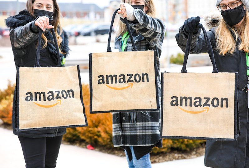 Amazon Canada taps robotics technology for new fulfilment centre
