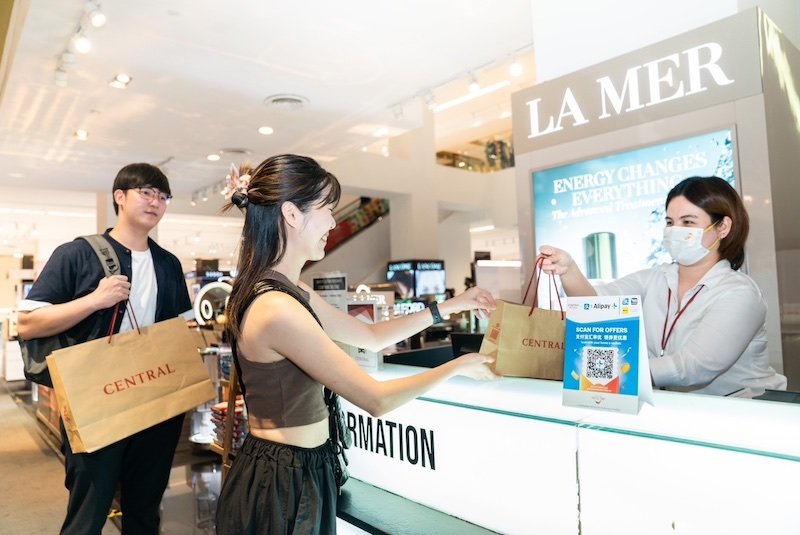 Featuring Simbe, Volumental, and Proximity: RTIH presents last week’s biggest retail technology plays at a glance