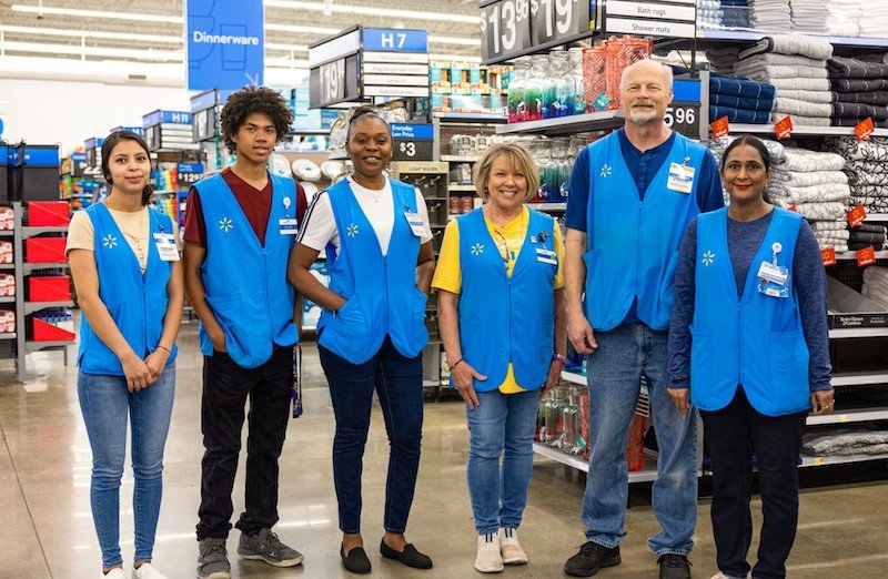 Walmart gets onboard with FIS Premium Payback network
