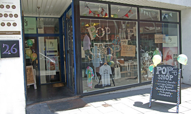 Starting out as an independent retailer