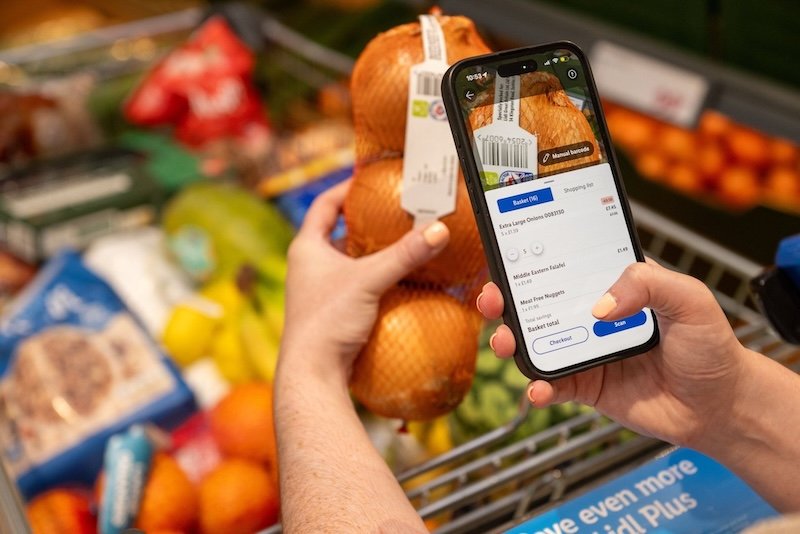 Discounter Lidl GB ramps up Lidl & Go self-scanning trial as Scotland and South of England stores go live