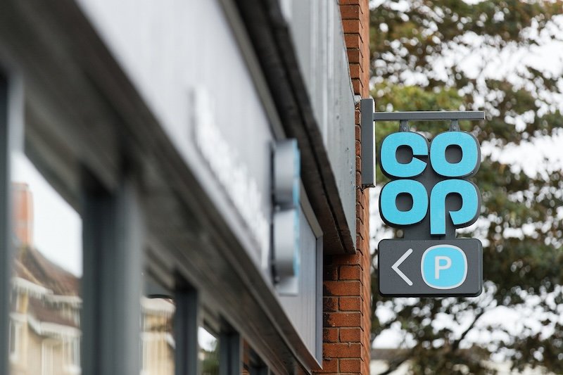 GXO Logistics announces five-year supply chain contract expansion covering Co‑op 1,000+ stores