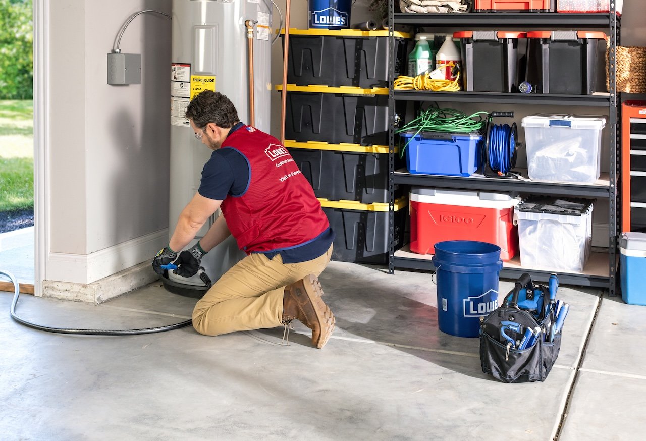 Lowe's launches HomeCare+ home maintenance subscription service across America