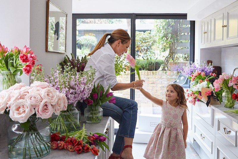 London calling as FLOWERBX agrees exclusive rapid flower delivery service tie up with Zapp