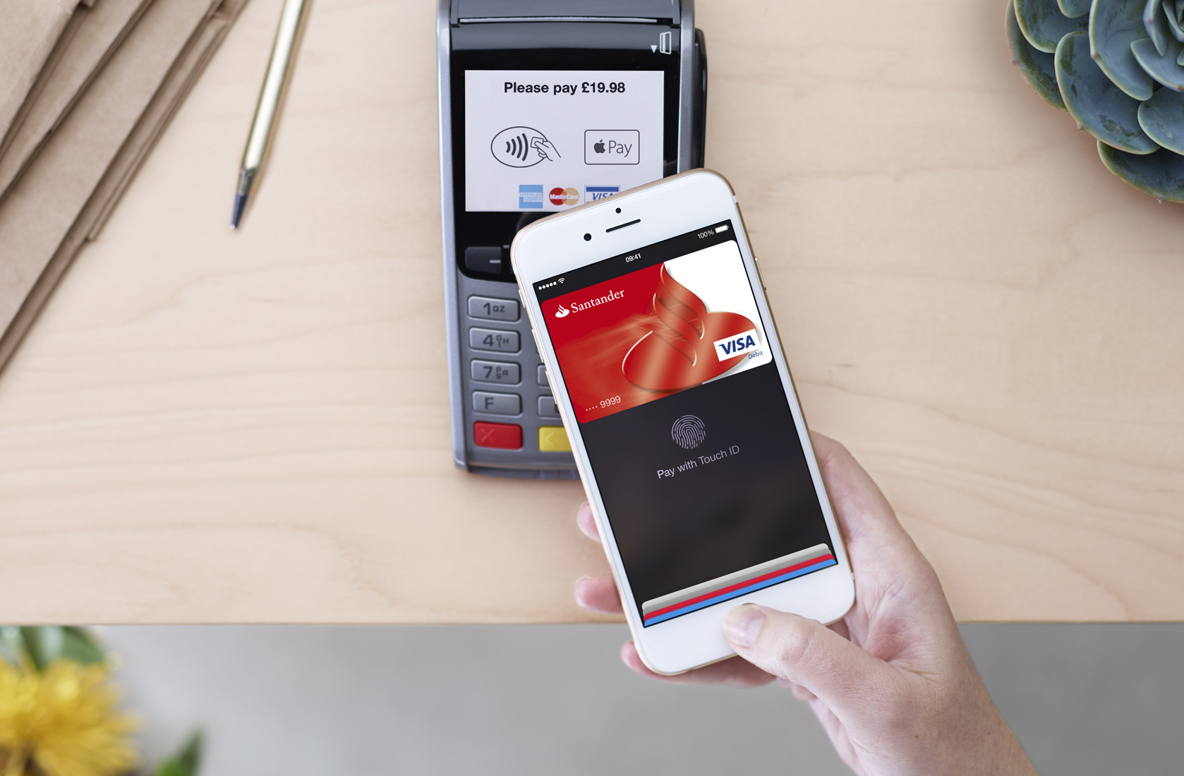 Apple Pay heads to Italy and Germany