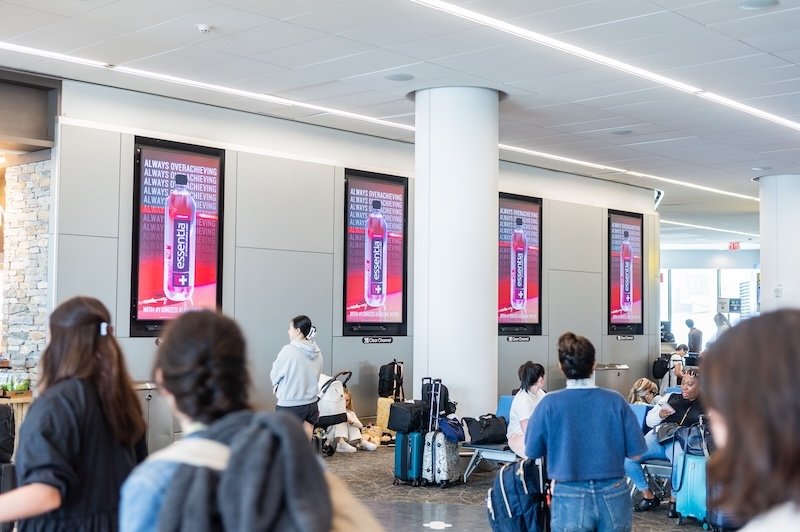Nestlé and WHSmith North America Media Network launch experiential retail media campaign in US airports