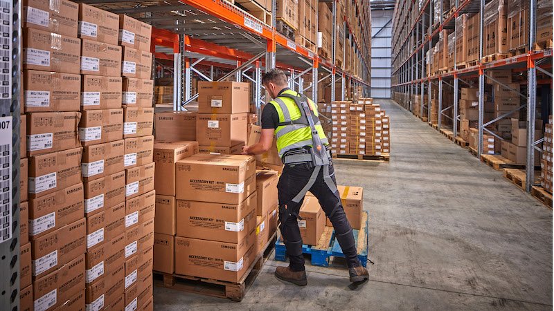 XPO Logistics rolls out Hunic Exoskeleton to all parts of UK and Ireland following pilot trial
