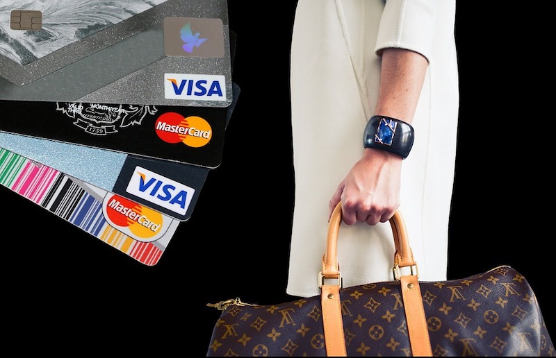 Contactless payments hit UK milestone