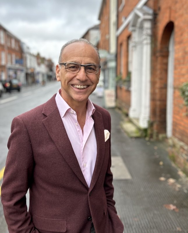 Retail magnate Theo Paphitis set to headline Retail Technology Show 2025 in London this April
