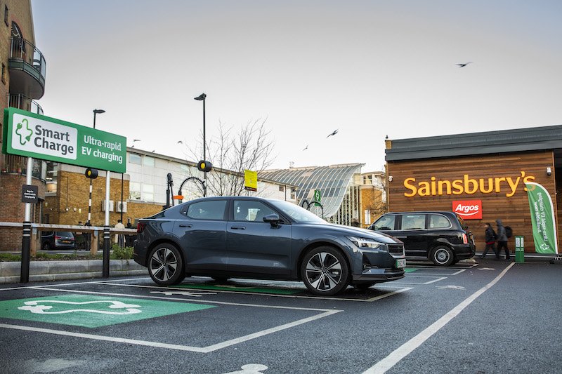 Smart Charge powered by Sainsbury’s hits new milestone with recent launch of Tamworth charging hub