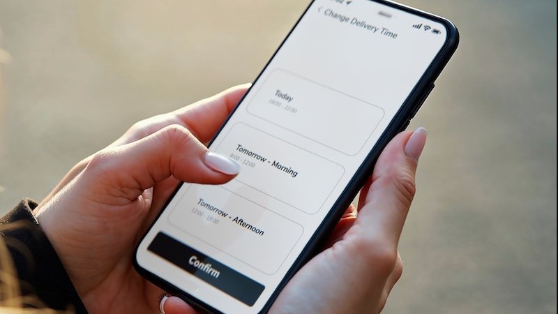 Avery Dennison research highlights shopper desire to reroute online parcels mid-delivery
