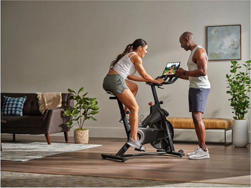 Online sports and fitness retailer Sweatband.com teams up with Scurri to power its online delivery experience