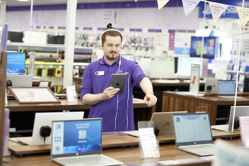 Currys launches WelcoMe inclusive customer service platform across Ireland stores following London, Birmingham pilot