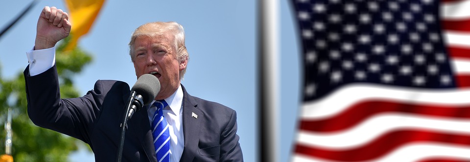 Moon has perfect response to Donald Trump's dumb Nasa tweet