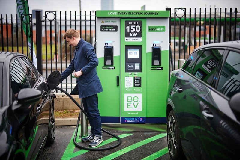 Be.EV stumps up £20 million for ultra-rapid EV charging bays across Schroders Capital UK retail portfolio