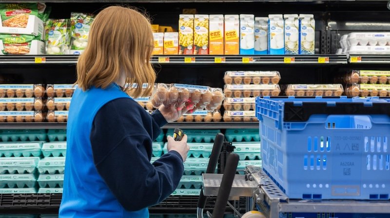 Alexandria Johnson hangs up her associate badge, departs Walmart and Manager of Social Commerce role