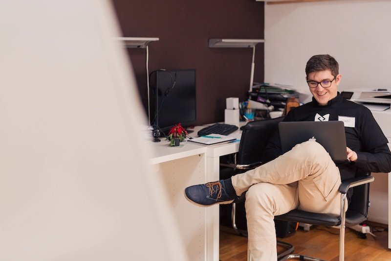 The intricacies of engagement: decoding the purpose and impact of website pop-ups