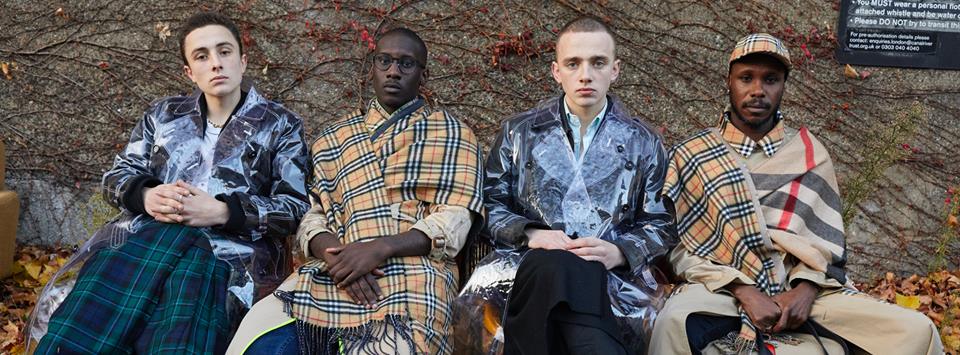 Burberry develops R Message offering with Apple