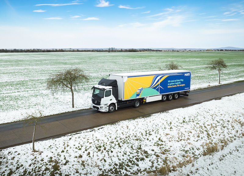 Mars partners with Einride to bring 300 electric and digital trucks to European roads by 2030