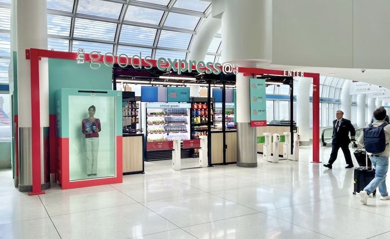 Paradies Lagardère taps hologram tech for virtual associate at Charlotte Douglas International Airport store