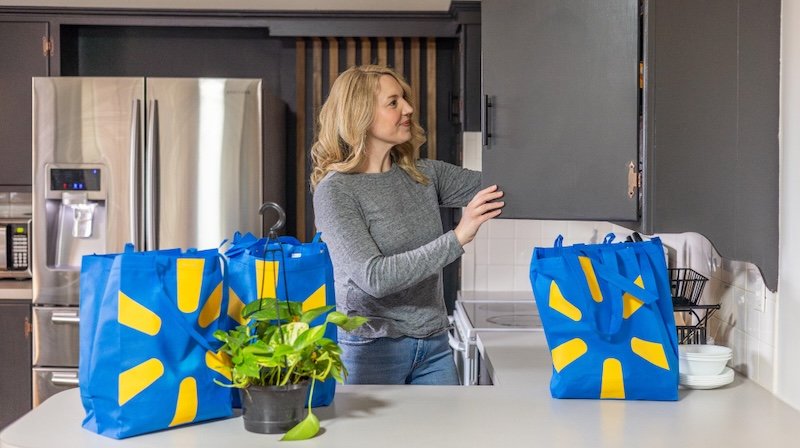 Walmart, Amazon crypto payments bypassing traditional system would send shockwaves through US banks