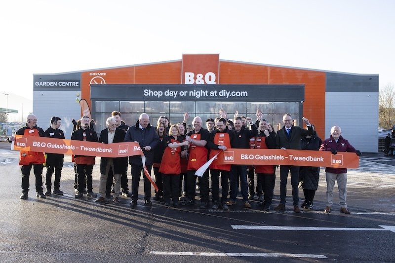 Focus on sustainability and convenient retail experience as B&Q opens new Galashiels, Tweedbank store