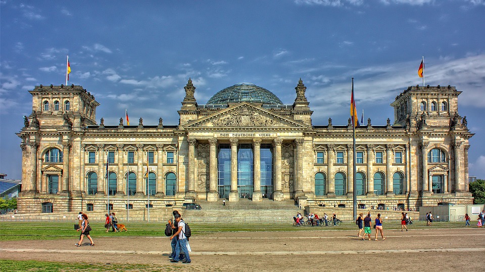 Germans give thumbs down to Facebook Libra project