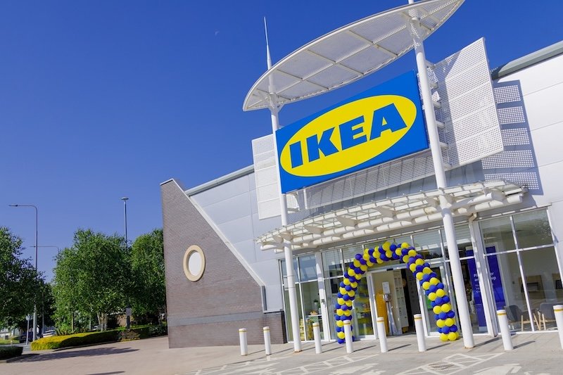 Next has that winning feeling as Lionesses roar online: presenting the retail technology week in numbers