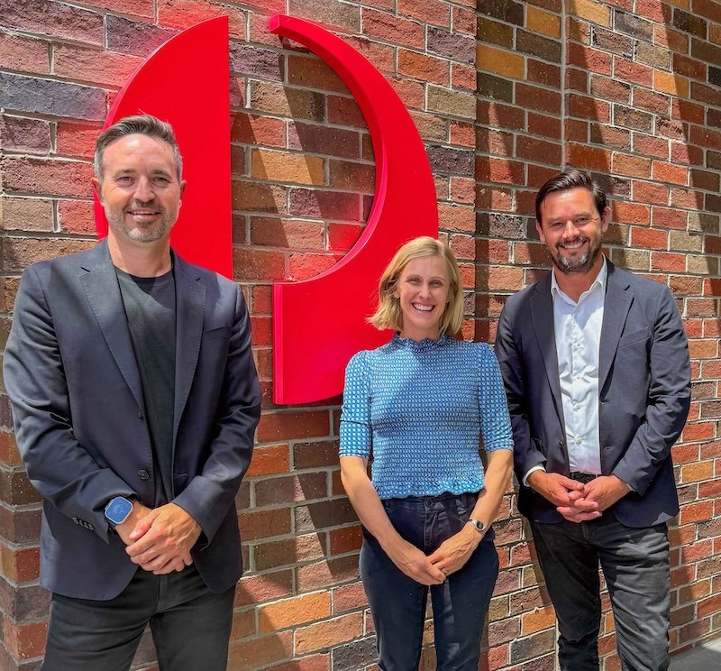 Australia Post tests out retail screen network in partnership with reo powered by oOh!media