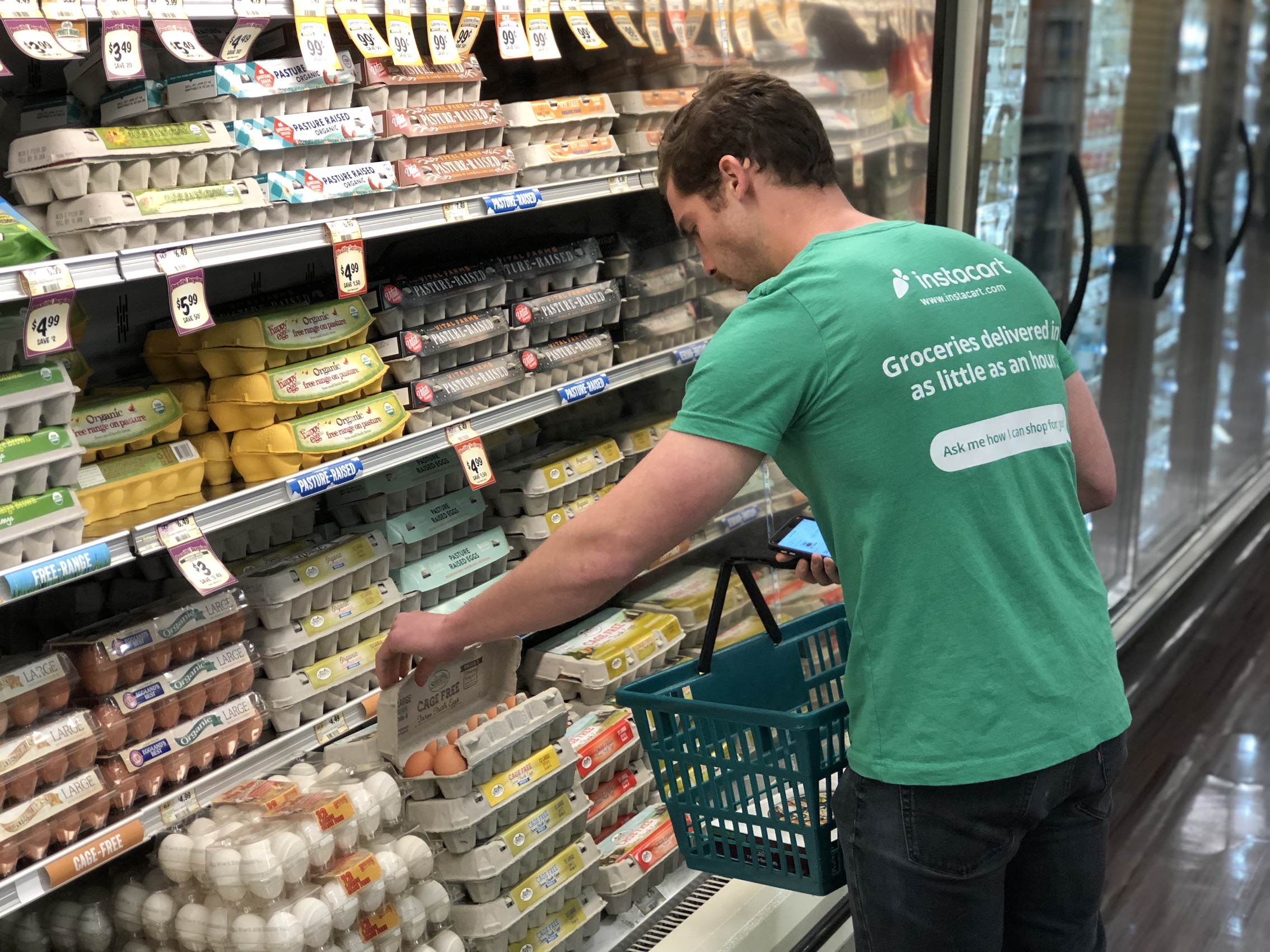 Sprouts Farmers Market jumps from Amazon Prime to Instacart