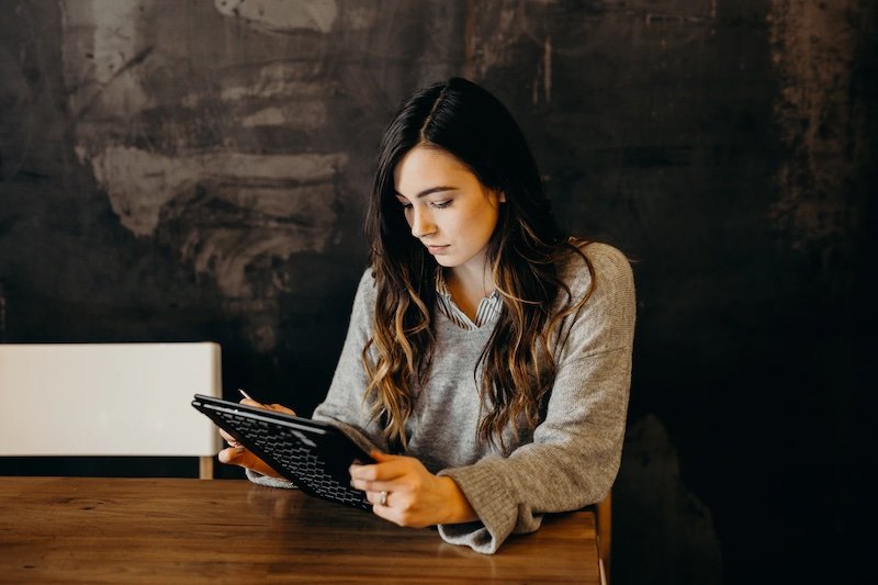 BearingPoint - right delivery strategy essential for online success