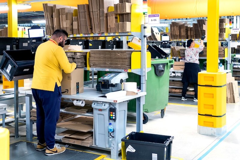 Cost-of-living crisis a big problem for retailers as they call for more government support, Fluent Commerce research