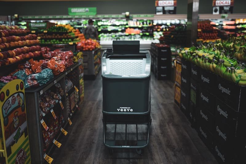 Veeve hooks Albertsons Cos. for smart carts tie up