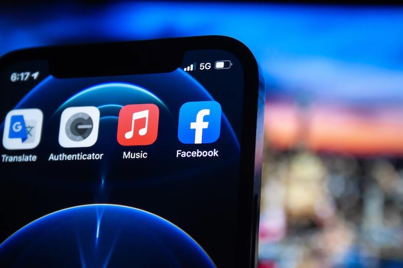 Which? blasts Facebook and Twitter over fake review factories
