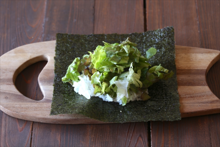 コンビニ食材だけでできる!お花見に持っていきたい！ボリューム満点おかずおにぎり